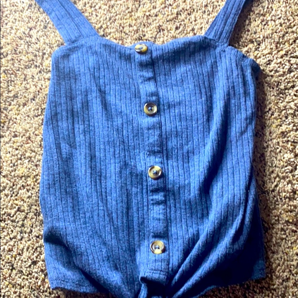 Blue tank top with buttons and knot in front!